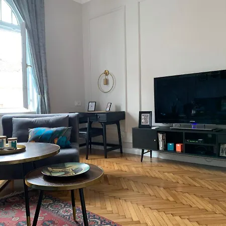Dragonfly Residence Белград Екстериор снимка